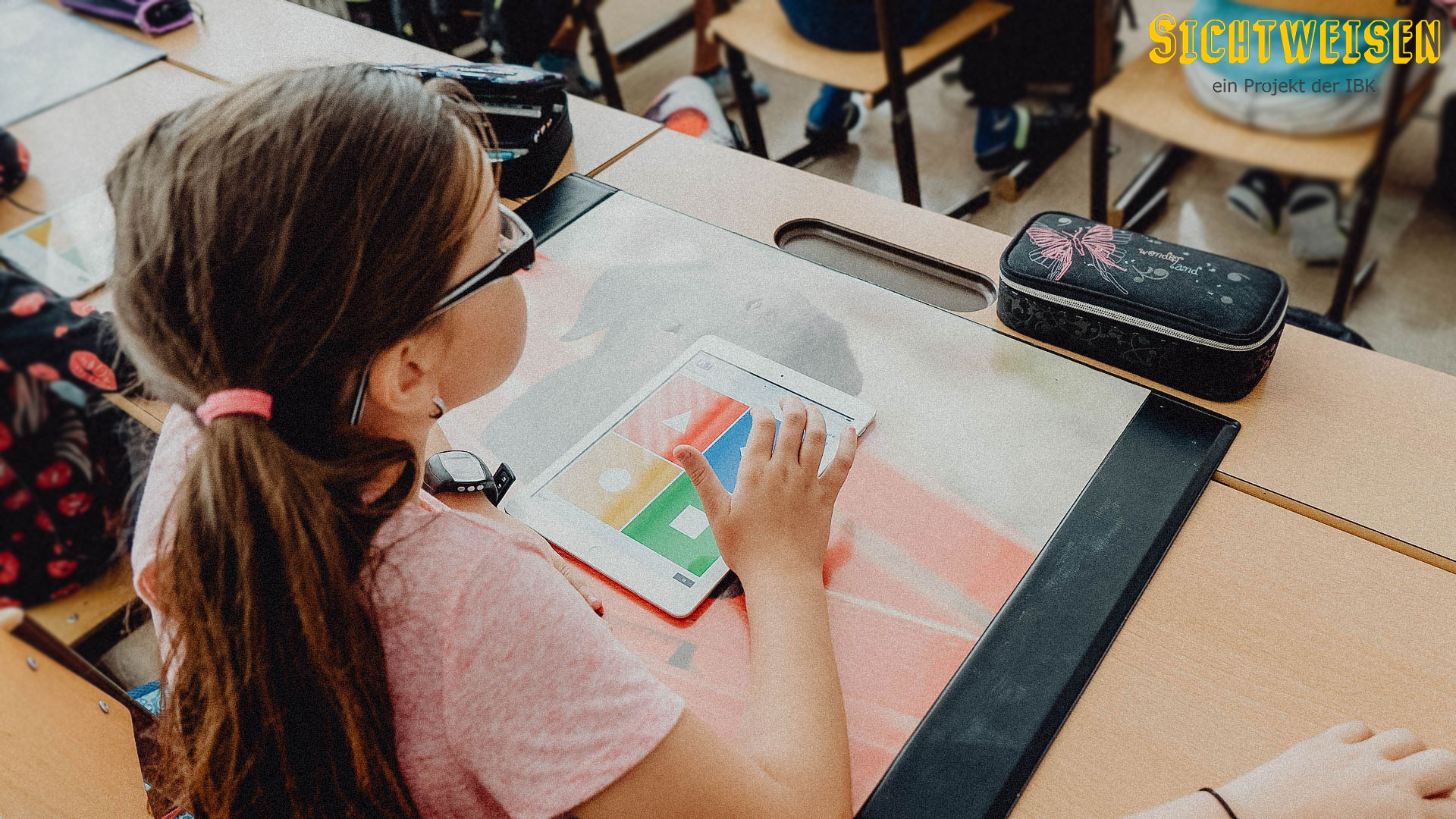 Digitalisierung in der Schule | Bild von Steve Riot auf Pixabay