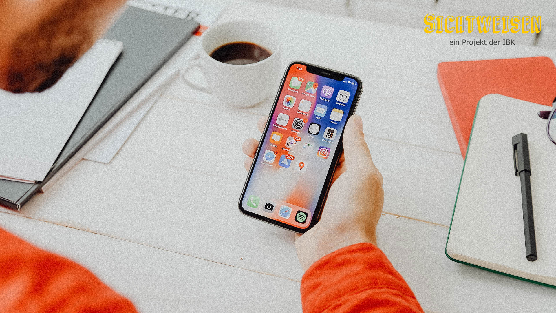 Digitalisierung: Mit Apps Corona eindämmen; Photo by Yura Fresh on Unsplash