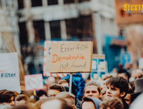 SichtWeisen: Sollte unsere Demokratie flüssig sein? | Photo by Markus Spiske on Unsplash